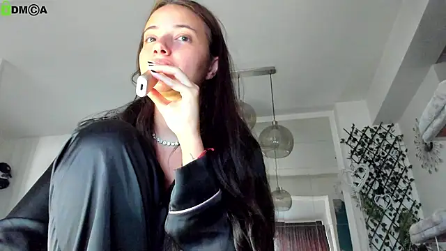 Snapshot of IreneVON chatting on July 22, 2026, 4:04 am IreneVON online show from July 22, 2026, 4:04 am