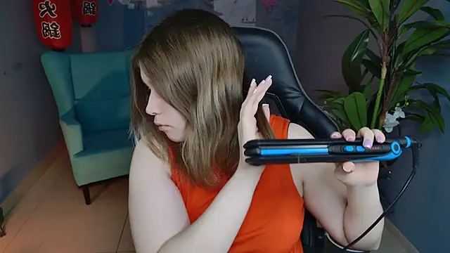 FioraMarmoris online show from January 7, 2025, 5:12 am