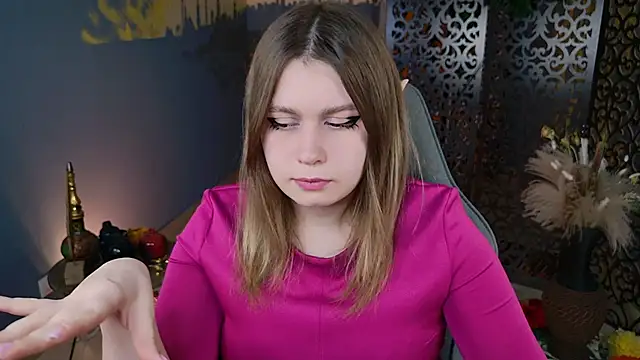 FioraMarmoris online show from January 8, 2025, 11:43 am