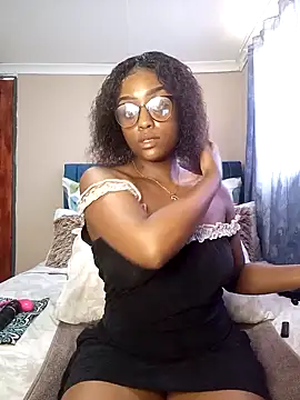 Queen-Chocolate online show from January 31, 2025, 10:20 am