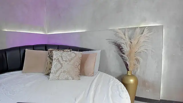 Nicol Lopez 1 online show from October 8, 2025, 9:12 pm