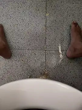 KingCobraClassy online show from January 22, 2025, 7:03 am