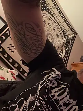 Snapshot of thatdude9_9_9 chatting on November 13, 2025, 8:57 am thatdude9 9 9 online show from November 13, 2025, 8:57 am