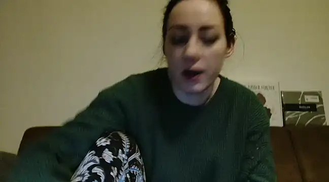 Jasmin-White online show from December 1, 2024, 10:32 pm