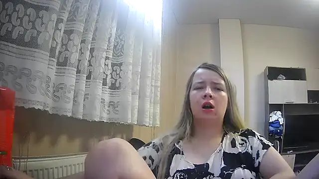 Snapshot of ViolaCandy chatting on October 28, 2025, 8:07 am ViolaCandy online show from October 28, 2025, 8:07 am