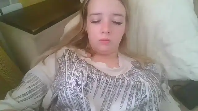 ViolaCandy online show from July 20, 2026, 10:39 am
