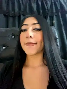 Snapshot of KittyRous chatting on December 2, 2024, 6:20 am KittyRous online show from December 2, 2024, 6:20 am