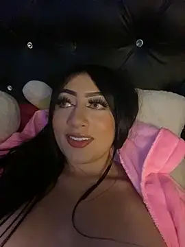 Snapshot of KittyRous chatting on January 24, 2025, 10:32 am KittyRous online show from January 24, 2025, 10:32 am