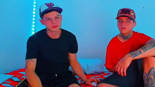 HOT boy2025 online show from March 18, 2025, 12:27 am