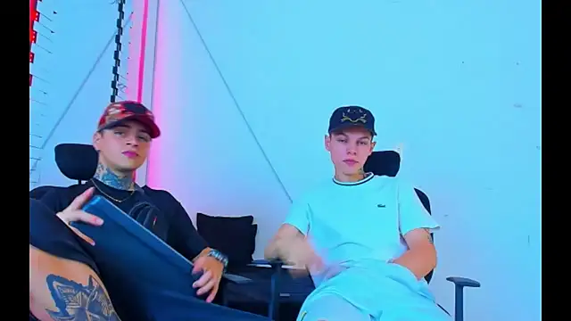 HOT boy2025 online show from September 24, 2025, 9:01 am