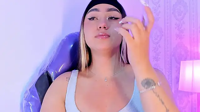 liaa 18 online show from April 11, 2026, 7:45 am