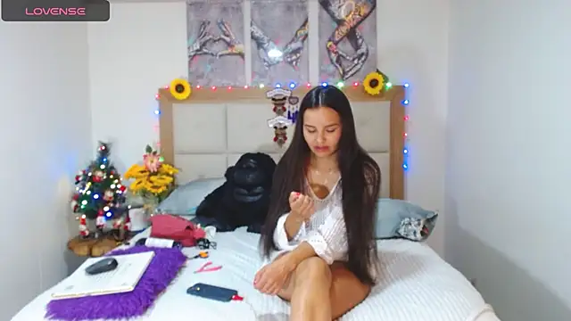 valentina hearts online show from December 21, 2024, 4:52 am