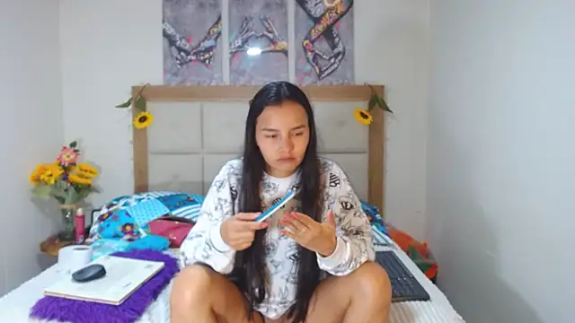 valentina hearts online show from March 7, 2025, 2:57 am