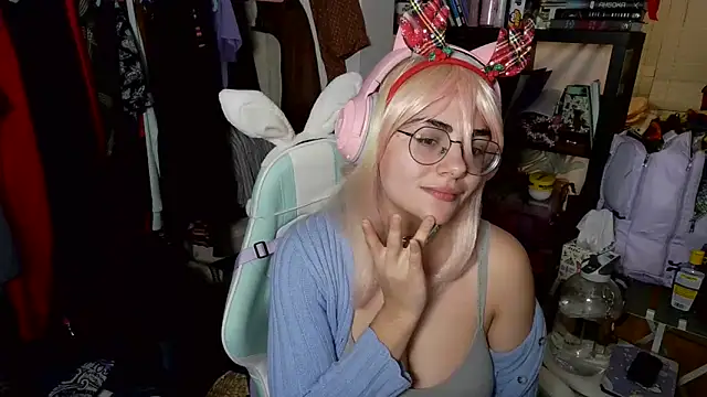 mochi rainbow online show from December 22, 2024, 11:52 pm