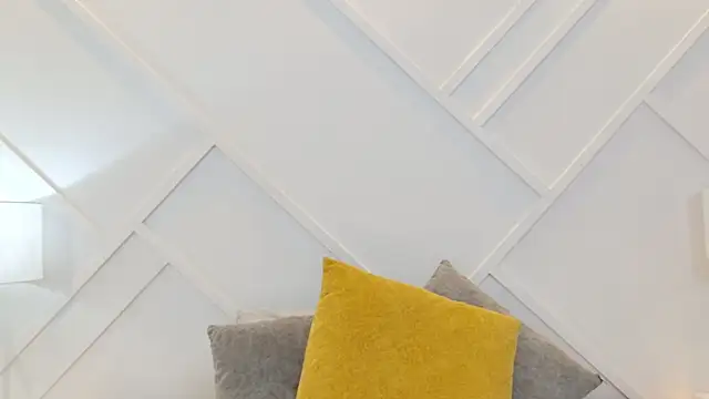 Juliabadlee online show from May 27, 2026, 12:51 am