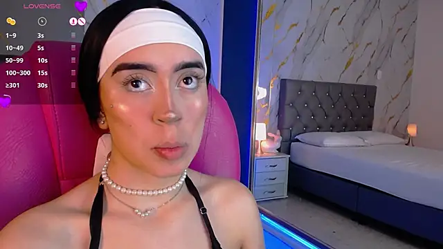 Snapshot of Julieta_De_Los_Angeles chatting on January 10, 2025, 6:31 am Julieta De Los Angeles online show from January 10, 2025, 6:31 am