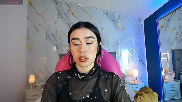 Snapshot of Julieta_De_Los_Angeles chatting on January 20, 2025, 3:48 am Julieta De Los Angeles online show from January 20, 2025, 3:48 am