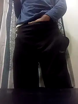 Snapshot of Syco_amanyg chatting on December 11, 2024, 7:36 pm Syco amanyg online show from December 11, 2024, 7:36 pm