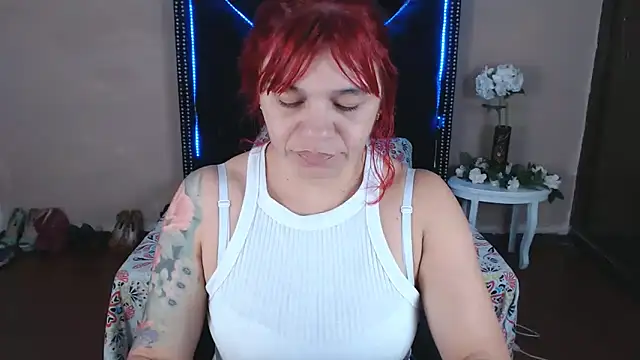 VioletaaaSlave online show from April 15, 2026, 11:17 am