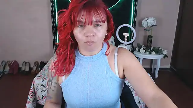 Snapshot of VioletaaaSlave chatting on April 28, 2026, 12:54 pm VioletaaaSlave online show from April 28, 2026, 12:54 pm