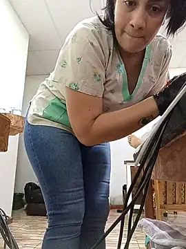 XGabrielaXX online show from February 4, 2026, 12:55 pm