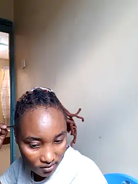 StacyGee24 online show from February 9, 2025, 8:44 am