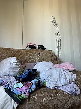 Snapshot of Romsticks chatting on January 10, 2025, 10:06 am Romsticks online show from January 10, 2025, 10:06 am