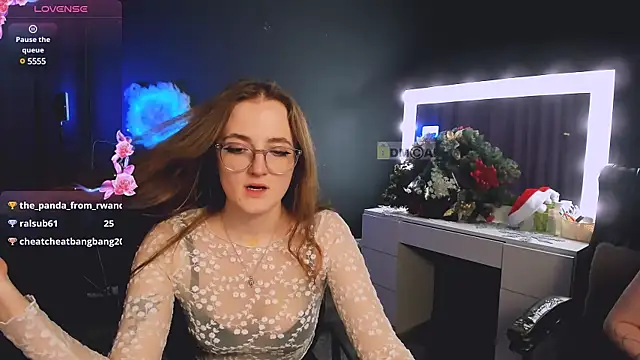 liana kisses online show from January 25, 2025, 2:58 am