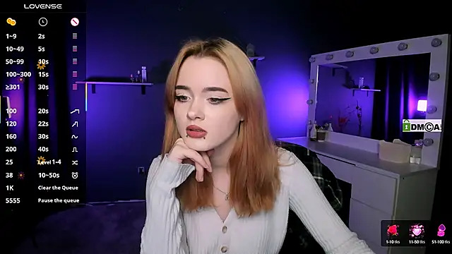 liana kisses online show from March 16, 2025, 7:49 pm