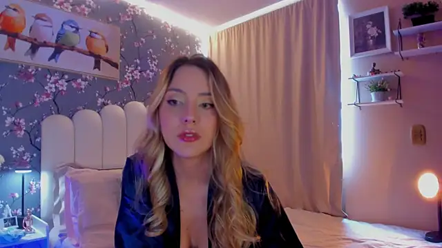 Snapshot of martinaaricci chatting on May 14, 2026, 2:35 pm martinaaricci online show from May 14, 2026, 2:35 pm
