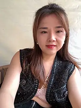 Snapshot of Efangfang chatting on December 27, 2024, 5:42 am Efangfang online show from December 27, 2024, 5:42 am