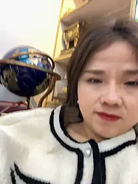 Snapshot of Efangfang chatting on January 9, 2025, 2:07 pm Efangfang online show from January 9, 2025, 2:07 pm