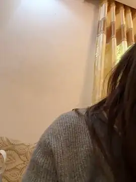 Snapshot of Efangfang chatting on January 24, 2025, 8:44 am Efangfang online show from January 24, 2025, 8:44 am