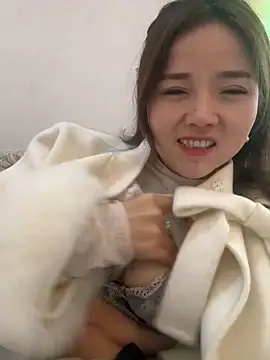 Snapshot of Efangfang chatting on February 2, 2025, 6:04 am Efangfang online show from February 2, 2025, 6:04 am