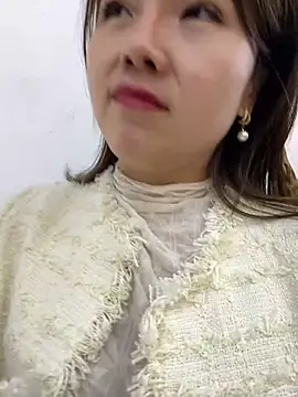 Snapshot of Efangfang chatting on February 5, 2025, 11:55 am Efangfang online show from February 5, 2025, 11:55 am