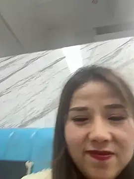 Snapshot of Efangfang chatting on March 2, 2025, 2:54 pm Efangfang online show from March 2, 2025, 2:54 pm