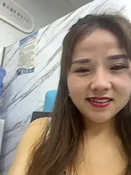 Snapshot of Efangfang chatting on March 3, 2025, 12:37 pm Efangfang online show from March 3, 2025, 12:37 pm