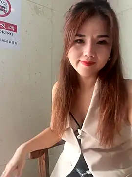 Snapshot of Efangfang chatting on September 10, 2025, 2:00 am Efangfang online show from September 10, 2025, 2:00 am