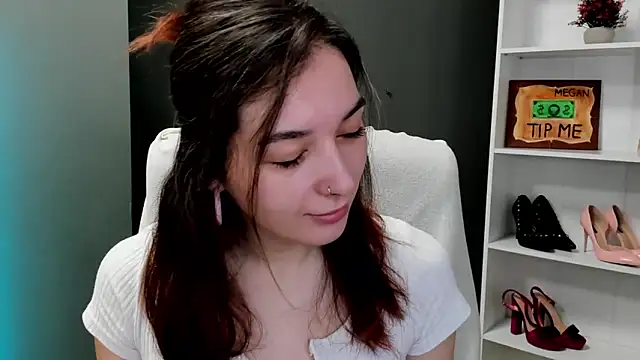 Snapshot of Meagn_Extasy chatting on May 29, 2026, 6:55 am Meagn Extasy online show from May 29, 2026, 6:55 am