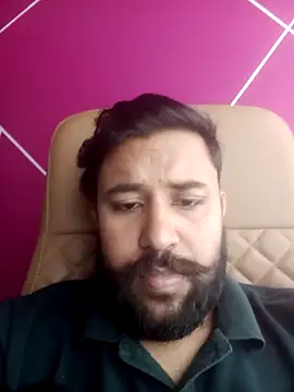 Snapshot of zakly69 chatting on May 3, 2026, 8:20 am zakly69 online show from May 3, 2026, 8:20 am