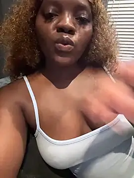 Snapshot of Bootylexy22 chatting on October 5, 2025, 10:29 pm Bootylexy22 online show from October 5, 2025, 10:29 pm