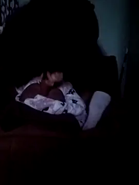 Snapshot of Bigloggz chatting on February 4, 2026, 2:17 am Bigloggz online show from February 4, 2026, 2:17 am