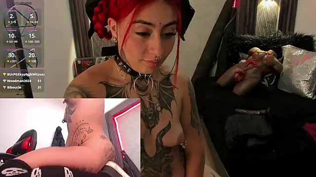 selene red  online show from January 23, 2025, 10:11 pm