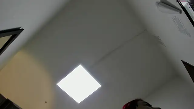 selene red  online show from September 15, 2025, 1:44 pm