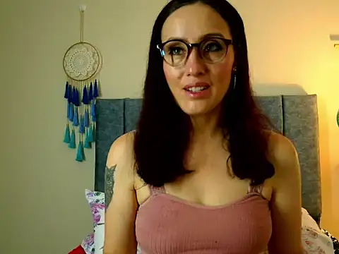 IberianMoonMK online show from October 12, 2025, 11:20 am