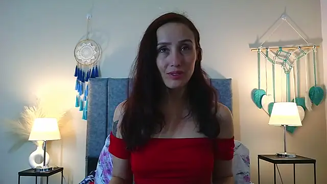 IberianMoonMK online show from February 12, 2026, 5:30 pm