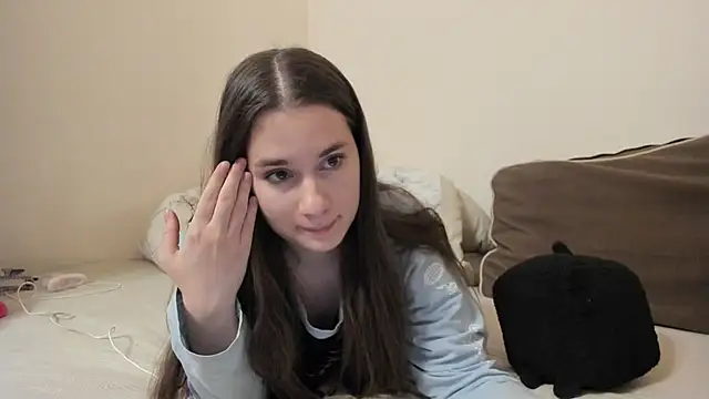 LunaWines online show from February 13, 2026, 9:33 pm