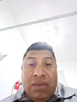 Riatatuil online show from October 8, 2025, 2:04 pm