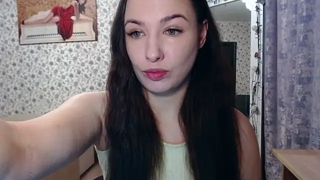 Snapshot of RosieRosa chatting on October 8, 2025, 4:10 am RosieRosa online show from October 8, 2025, 4:10 am