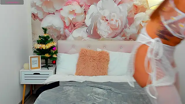 Snapshot of AprilWong chatting on December 20, 2025, 6:20 am AprilWong online show from December 20, 2025, 6:20 am